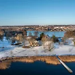 Отель Skanderborghus Сканнерборг