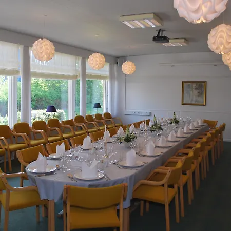 斯堪德伯豪斯酒店 3*